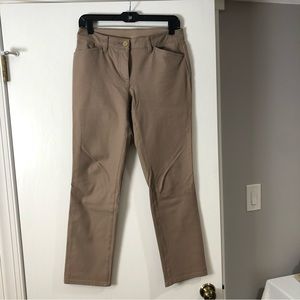 Chico’s So slimming size XS short extra stretch in the waistband.